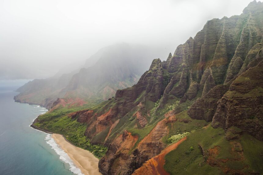 See the Na’Pali Coast